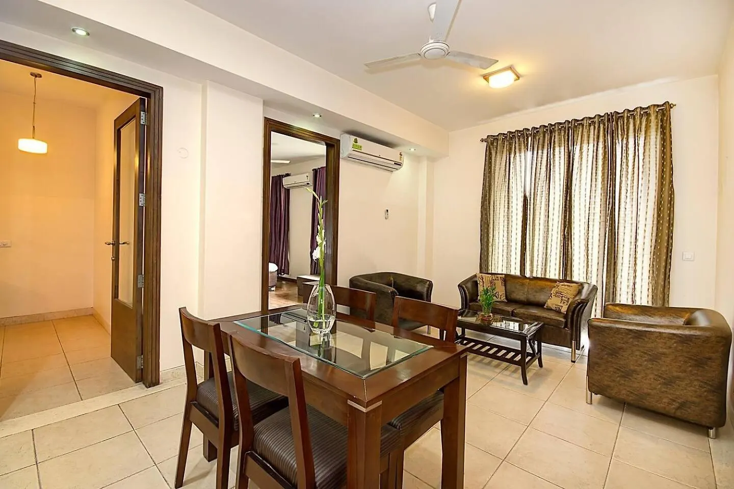 *** Bed & Breakfast Perch Service Apartment- Sector 40 Gurgaon India