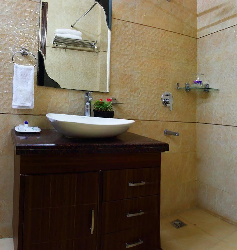 Bed & Breakfast Perch Service Apartment- Sector 40 Gurgaon
