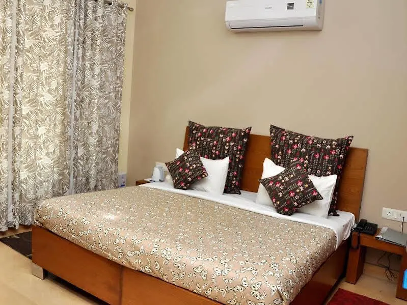 Perch Service Apartment- Sector 40 Gurgaon Alojamento de Acomodação e Pequeno-almoço