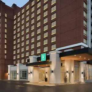 Hotel Embassy By Hilton Airport ****